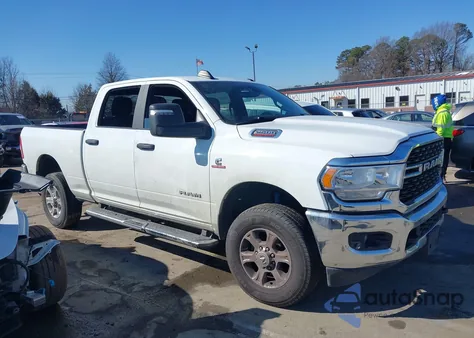 2024 Ram 2500 Big Horn 4X4 6'4 Box z USA, uszkodzony, nr VIN 3C6UR5DLXRG106027